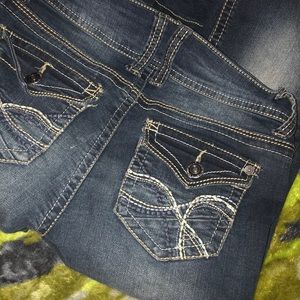 Wallflower jeans